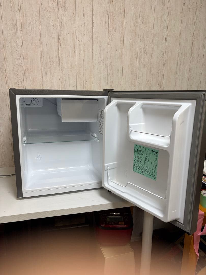 早い者勝ち‼️Hisense 小型　冷蔵庫　ハイセンス　HR-A45S 2025年
