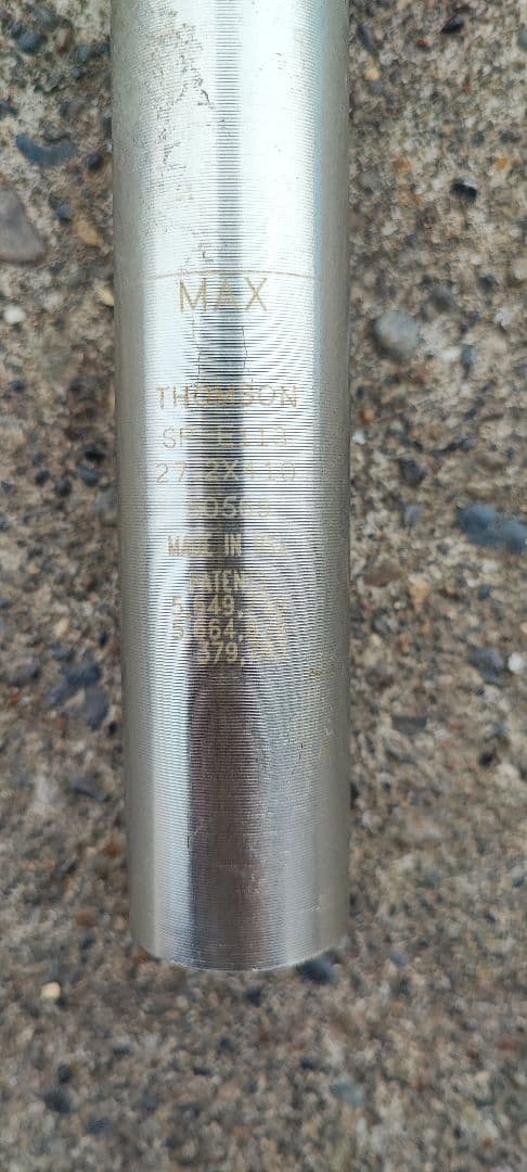 THOMSON Elite シートポスト+チタンボルト