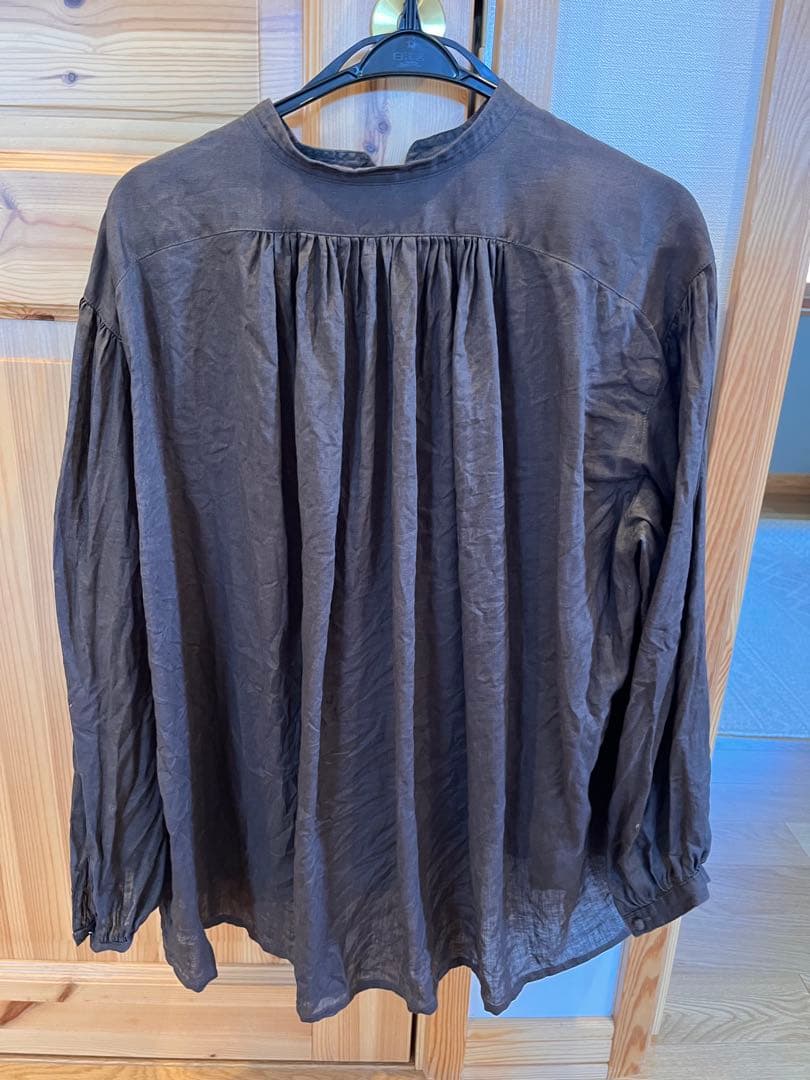 かぐれ　リネンスモックブラウス