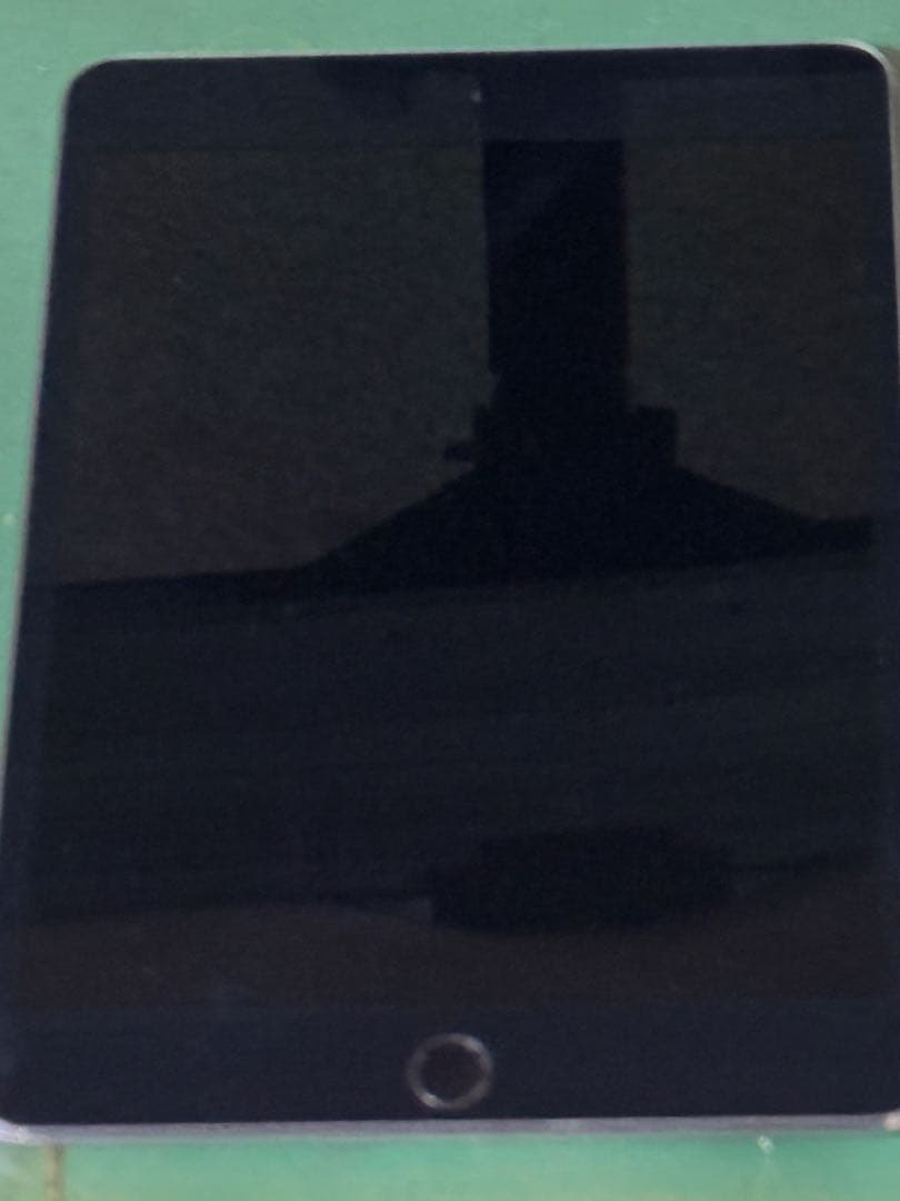 iPad mini 4 Wi-Fi 128GB スペースグレイ