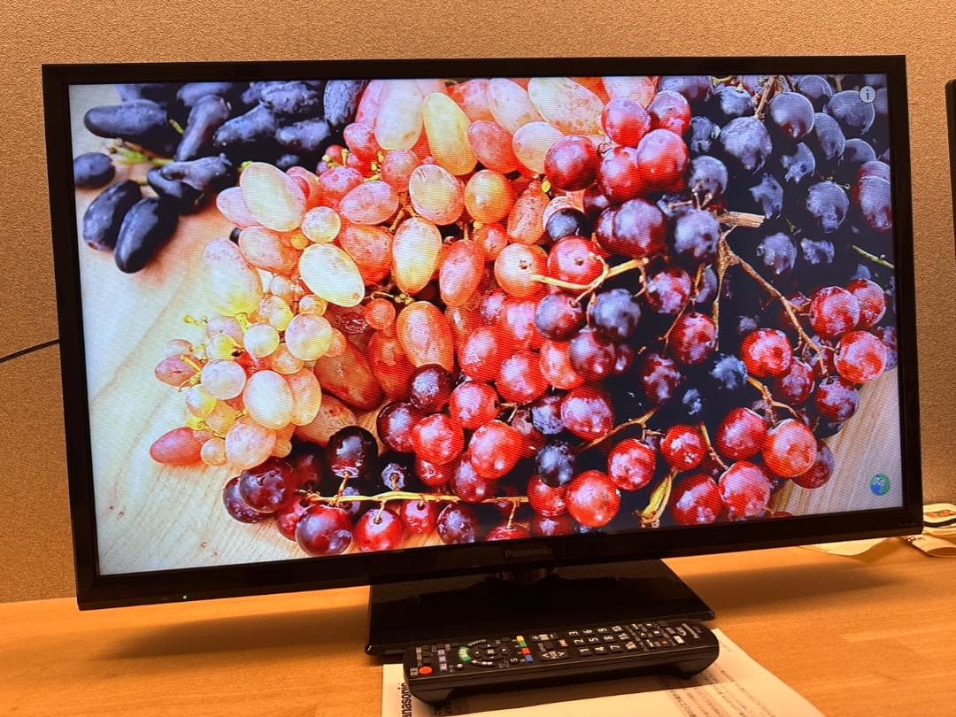 Panasonic　パナソニック 32型 テレビ TH-32G300 超極美品！