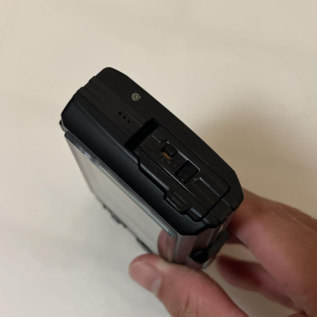 OLYMPUS Tough TG-4　ブラック　オリンパス