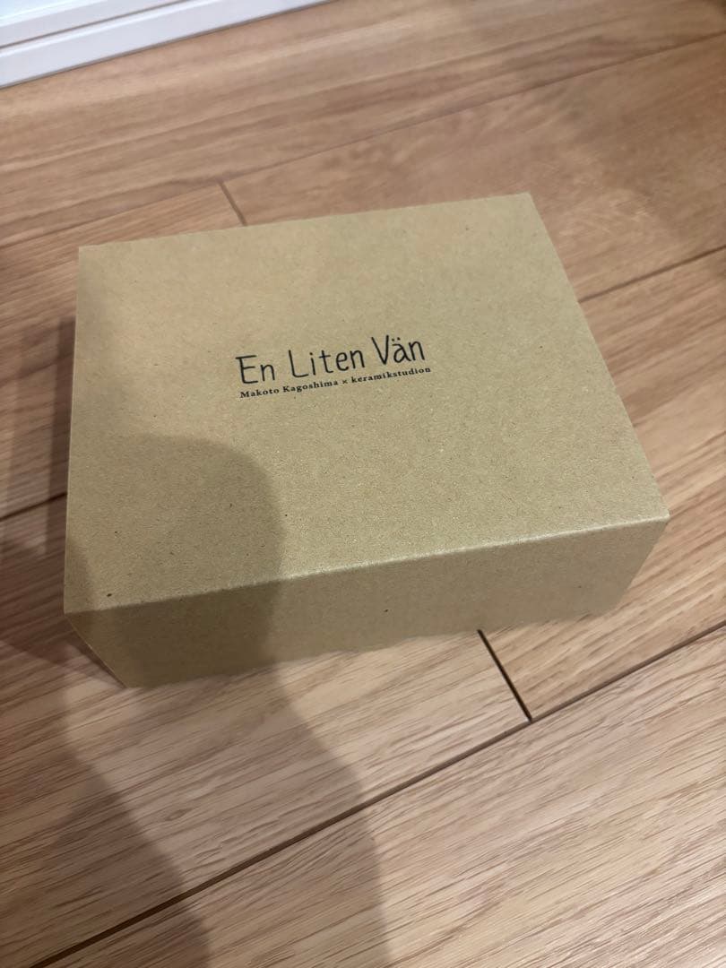 鹿児島睦　En Liten Van ピンク　フラワベース