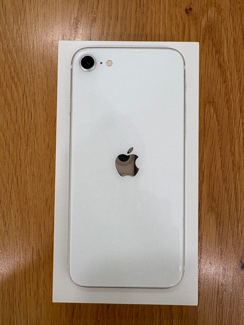 iPhone SE(第2世代) 64GB ホワイト