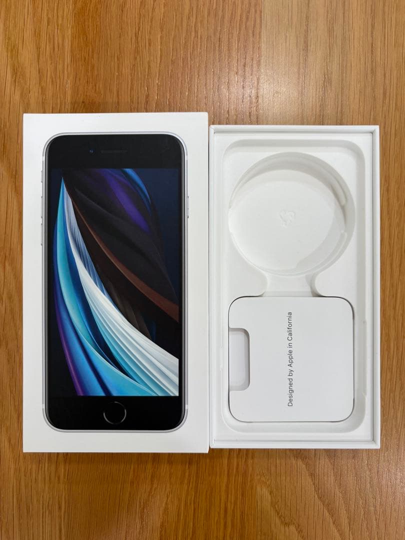 iPhone SE(第2世代) 64GB ホワイト