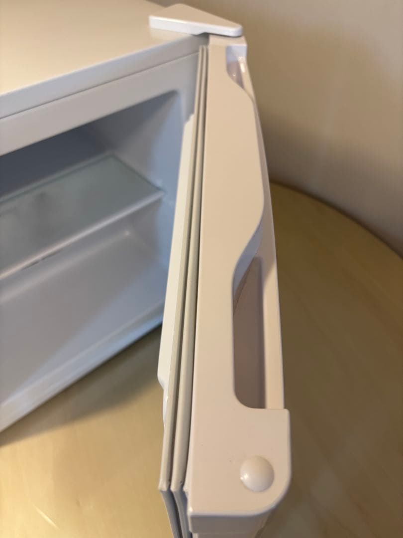 本日限定価格！MAXZEN 1ドア冷凍庫 JF032ML01WH 32L