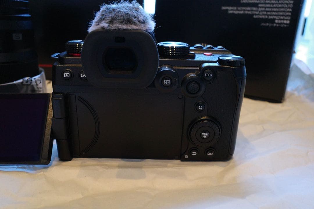 LUMIX S5 II ミラーレス一眼カメラ　Wレンズキット（他おまけ付き）