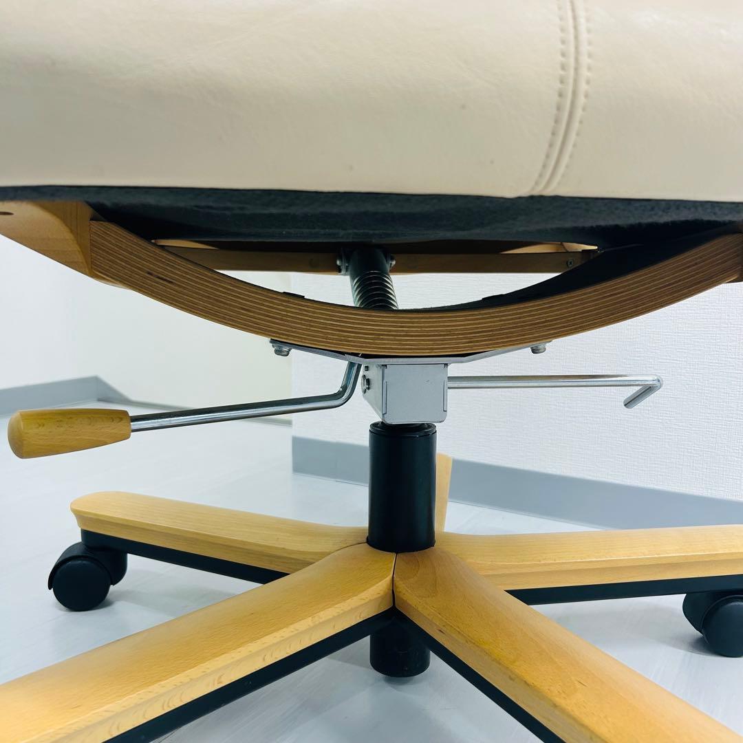 (高級 美品) カリモク デスクチェア XT5801