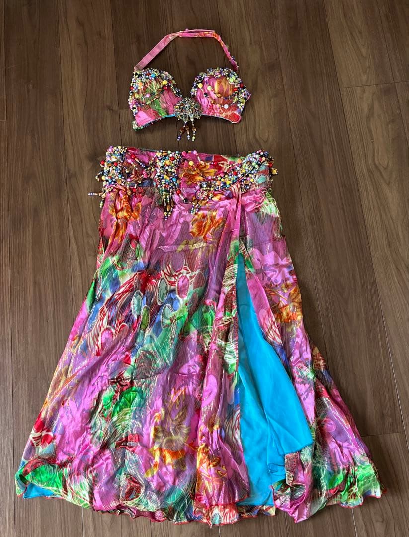 ベリーダンス 衣装 ドレス フレア ドバイ