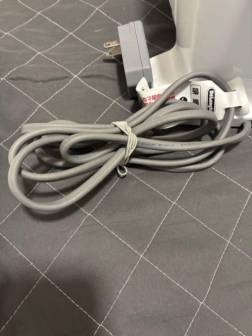 DeLonghi NJM0505 オイルヒーター