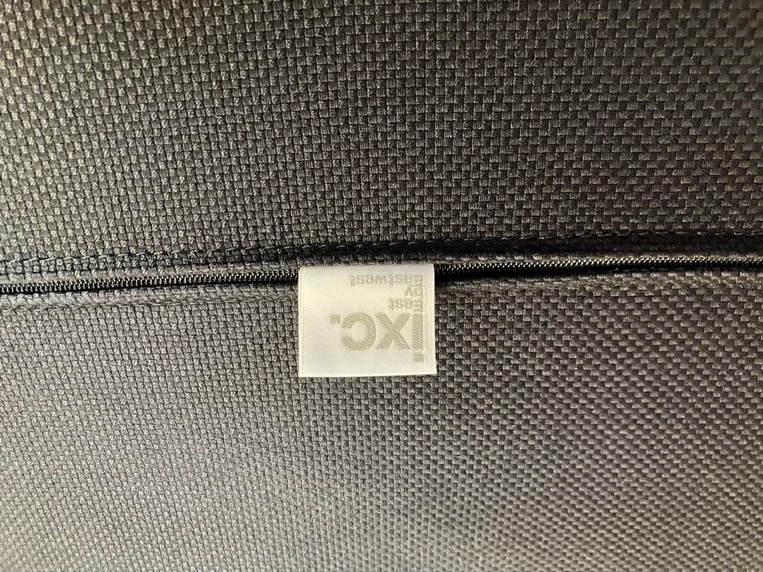 Yoshi　カッシーナ　イクスシー　ラウンジソファ　ブラック　木製