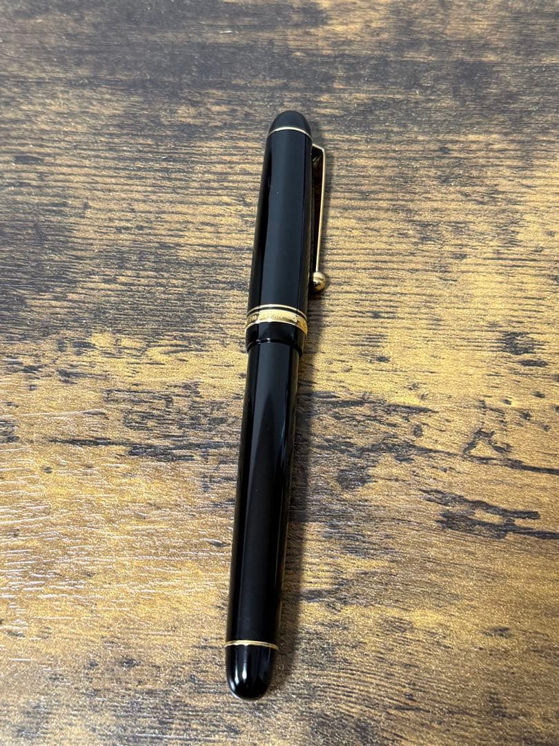 新品未使用　2005年製　74 SMニブ (軟中字) 14金　ゴールド　万年筆