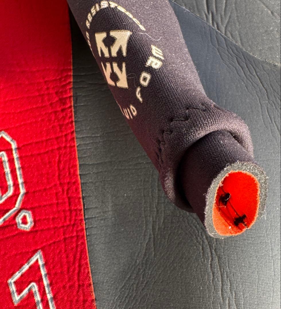 【美品】O'Neill ウェットスーツ 　『セミドライ』5/3mm日本製　裏起毛