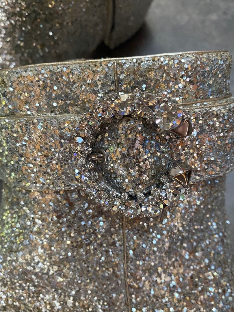 ジミーチュウ グリッターシルバー アンクルブーツ