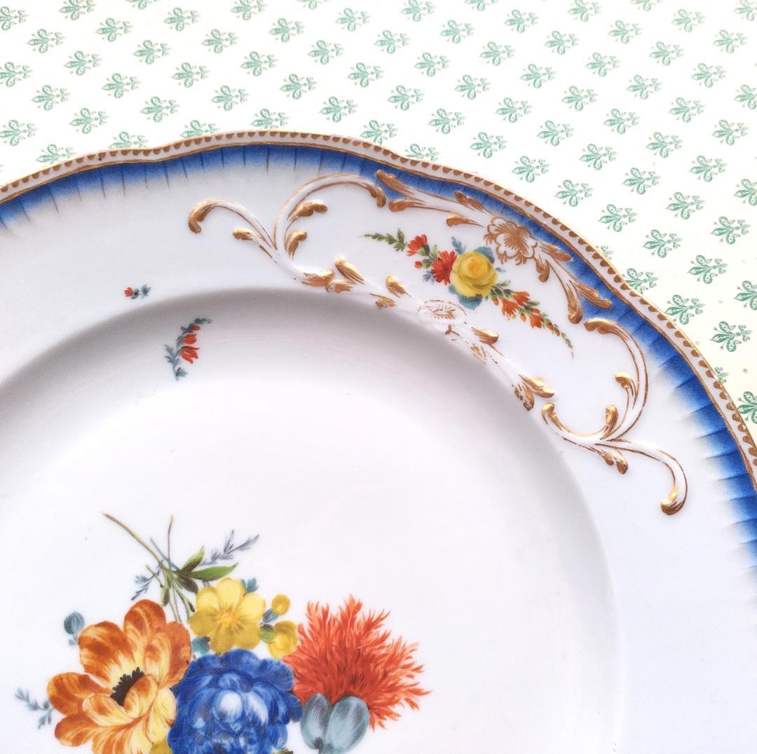マイセン 1765-70年頃 金彩ロカイユパネル 花絵 ディナープレート