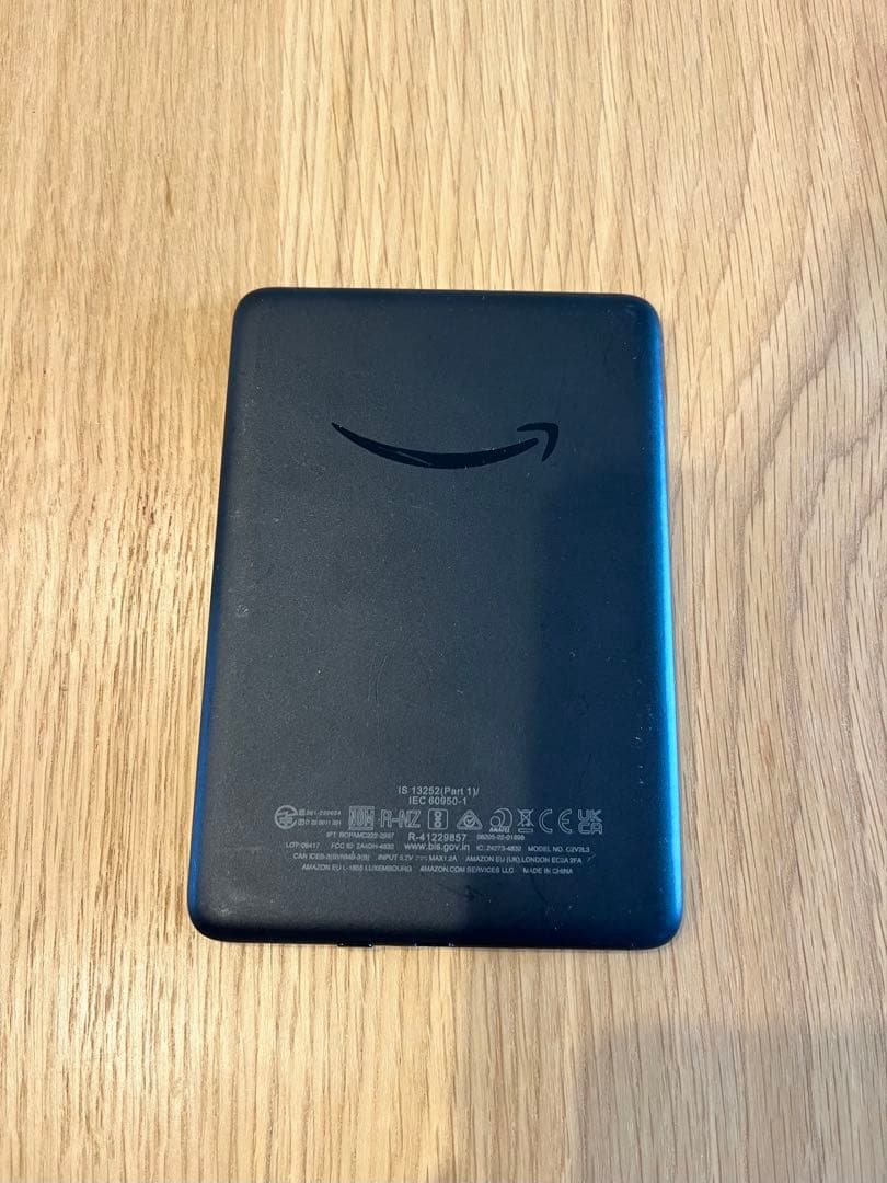 Amazon Kindle 16GB 6インチ 第11世代（充電器付き）