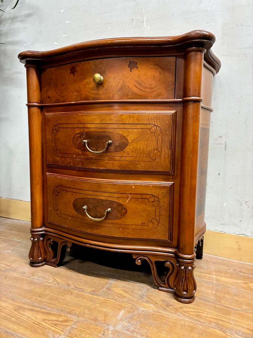 管453☆イタリア製☆アンティーク☆象嵌細工☆3段チェスト