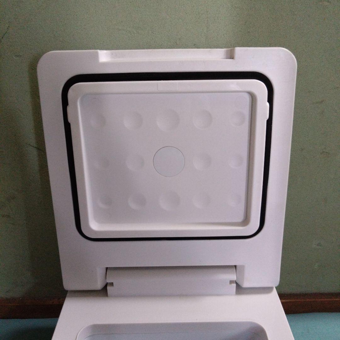 ベルソス　車載用　冷蔵冷凍庫9L　VS-CB009　AC/DC対応 ホワイト