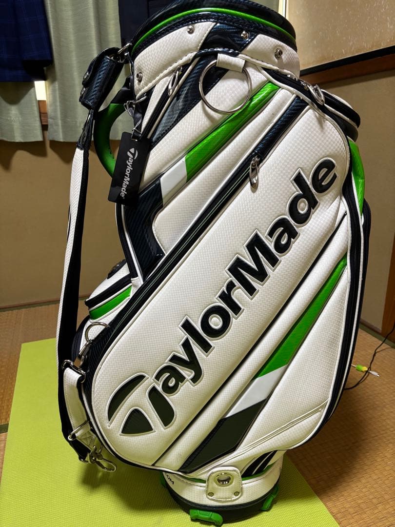 テーラーメイド　ツアーモデルキャディバック