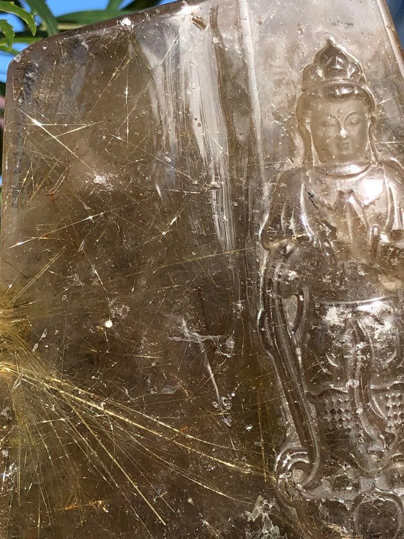 ❤️買い得　345g 観音様　最強財運超レア　強いパワー　ゴールドルチルクォーツ