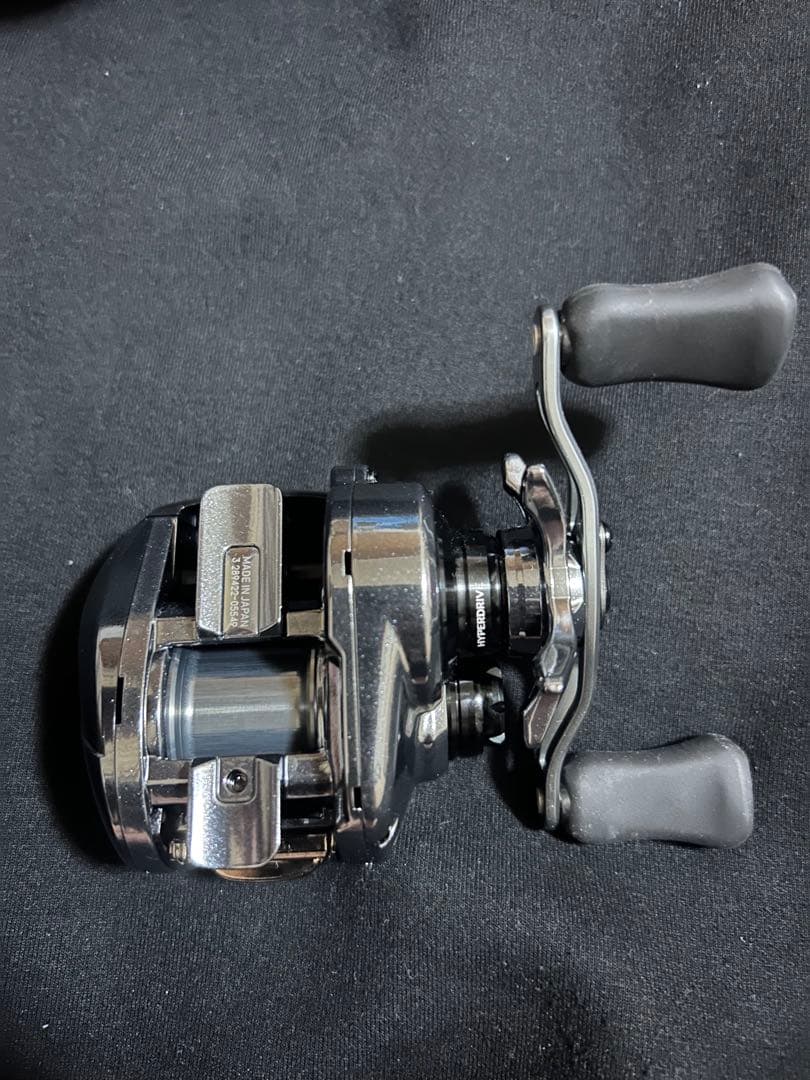 【超美品】ダイワ　21スティーズリミテッドSV TW 1000S XHL