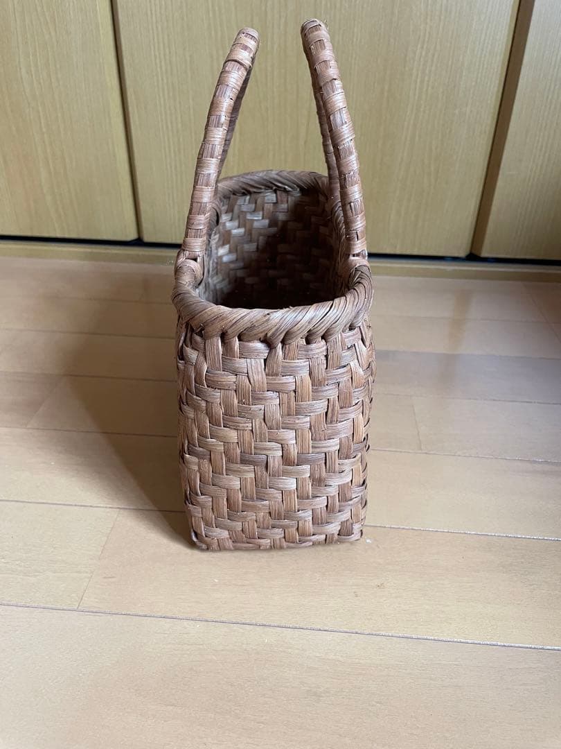 新品　山葡萄　かごバッグ　網代編み
