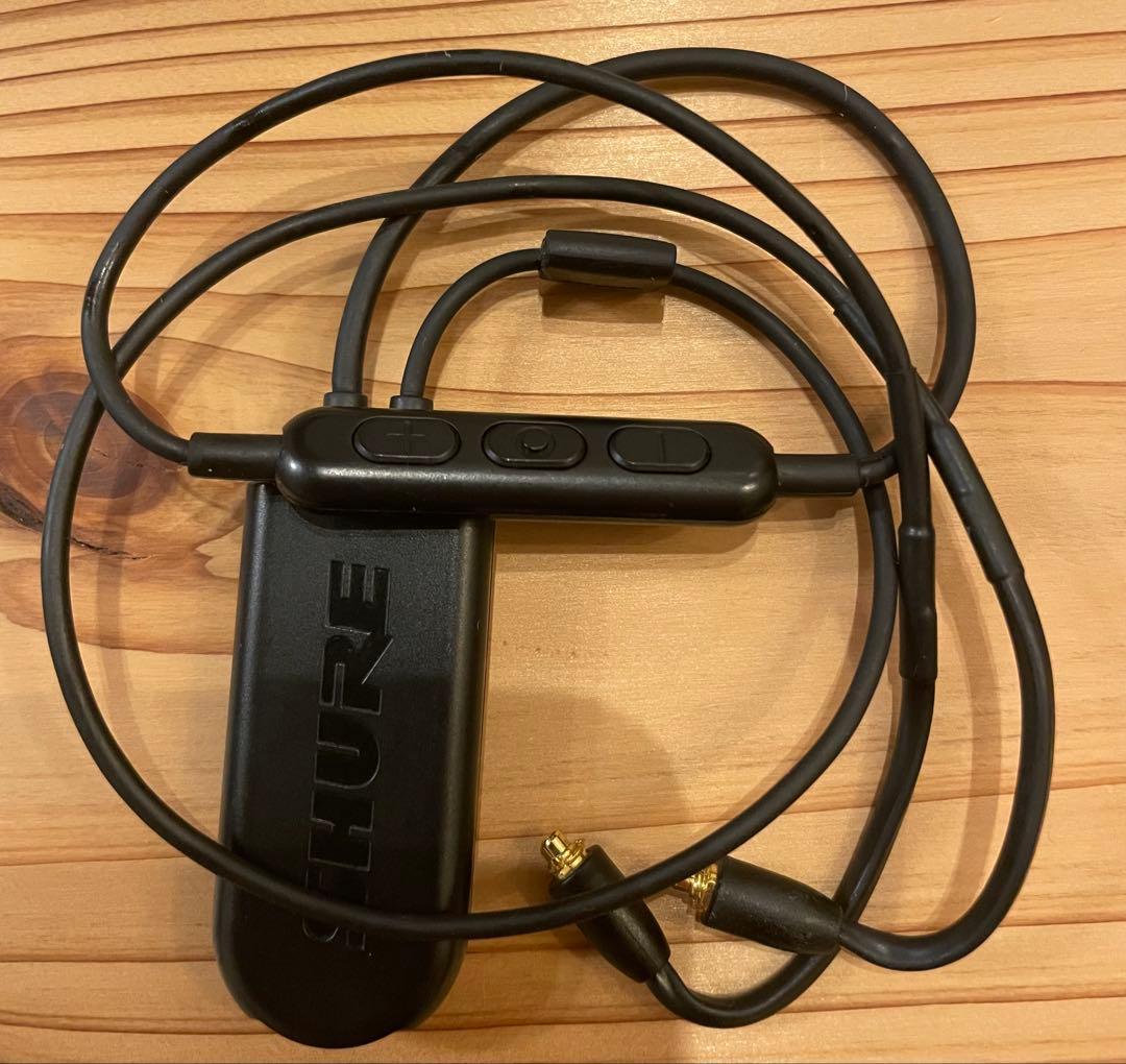 SHURE SE535 + おまけ(BT-2 Bluetooth cable)