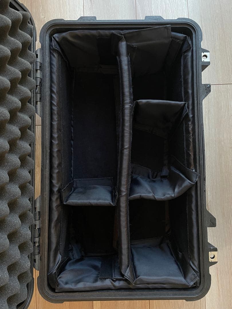 PELICAN 1510 パッド付き