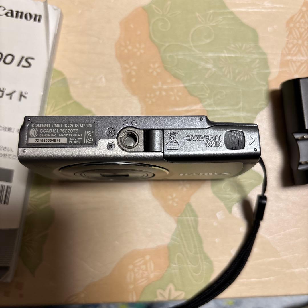 Canon A3500is デジカメ　デジタルカメラ