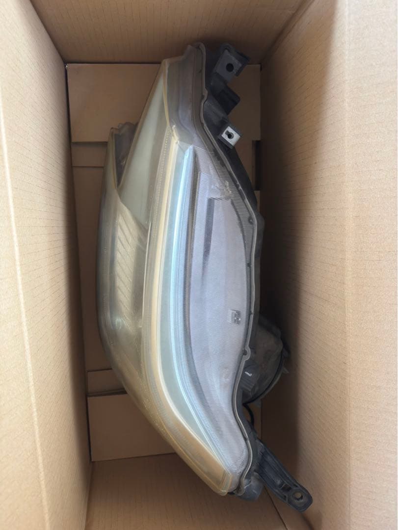 マークXライト左右