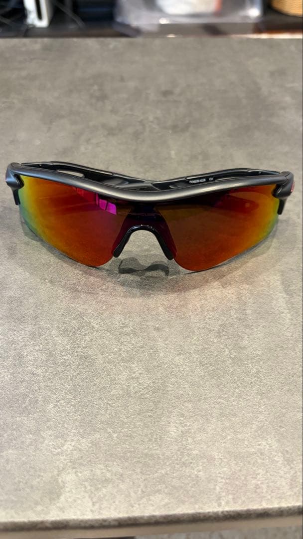 Oakley スポーツサングラス レーダーロック　ケース付き