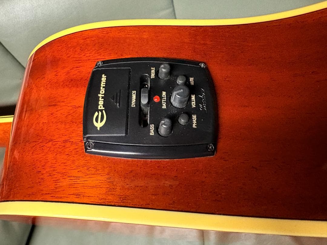 ★超極上単板トップ！エピフォン・ハミングバード プロ！超ジャキ激鳴・超美品★