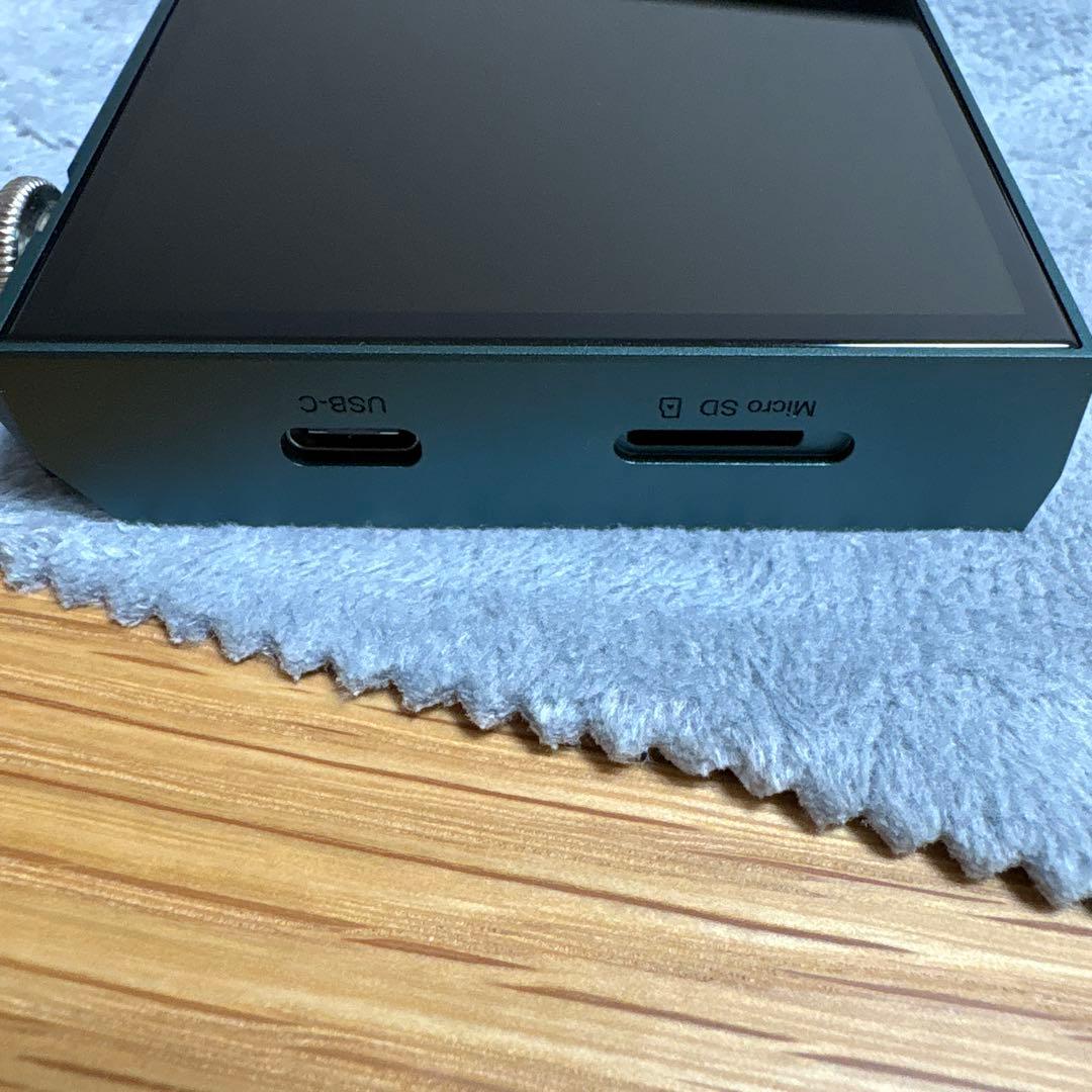 ポータブルプレーヤー iBasso Audio DX180