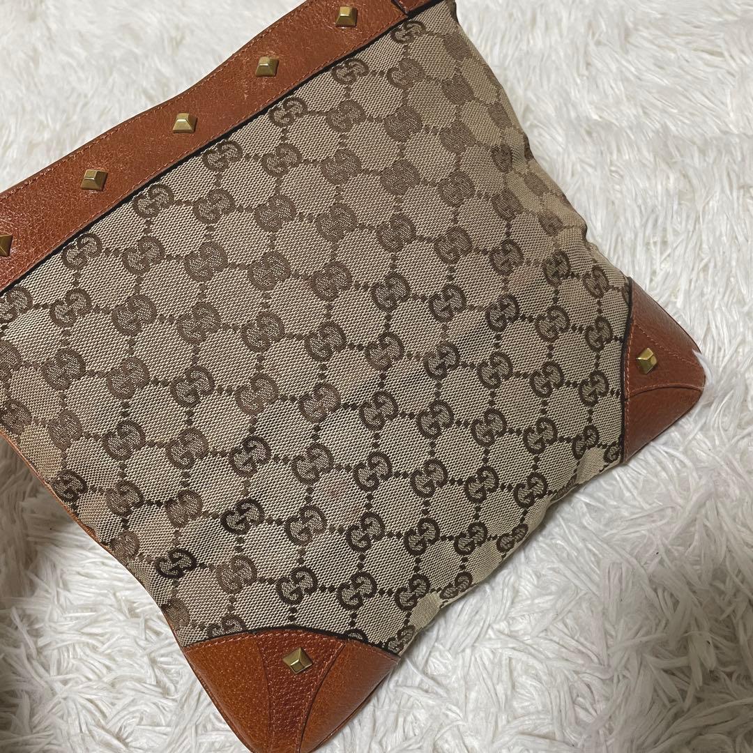 【良品】GUCCI グッチ　ショルダーバッグ　キャンバス　レザー　スタッズ