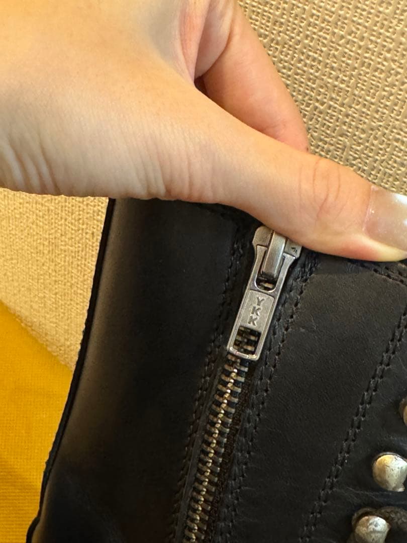 Ann demeulemeesterアンドゥムルメステール ブーツ