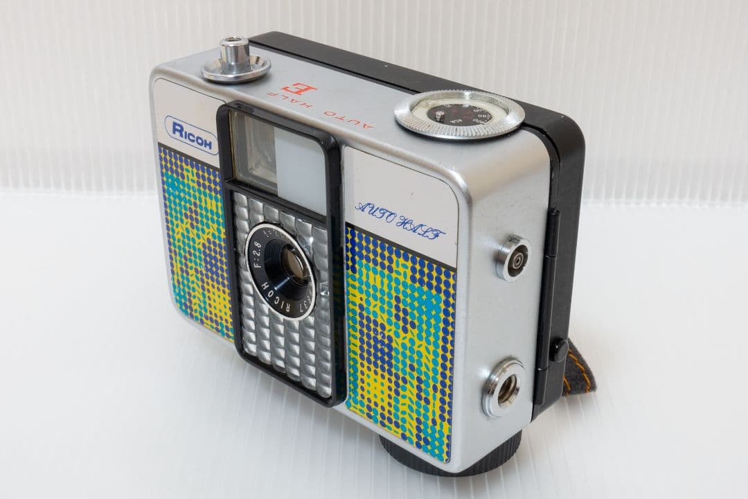 ⑬【美品・整備済品】RICOH AUTO HALF E 「ファンタジー」