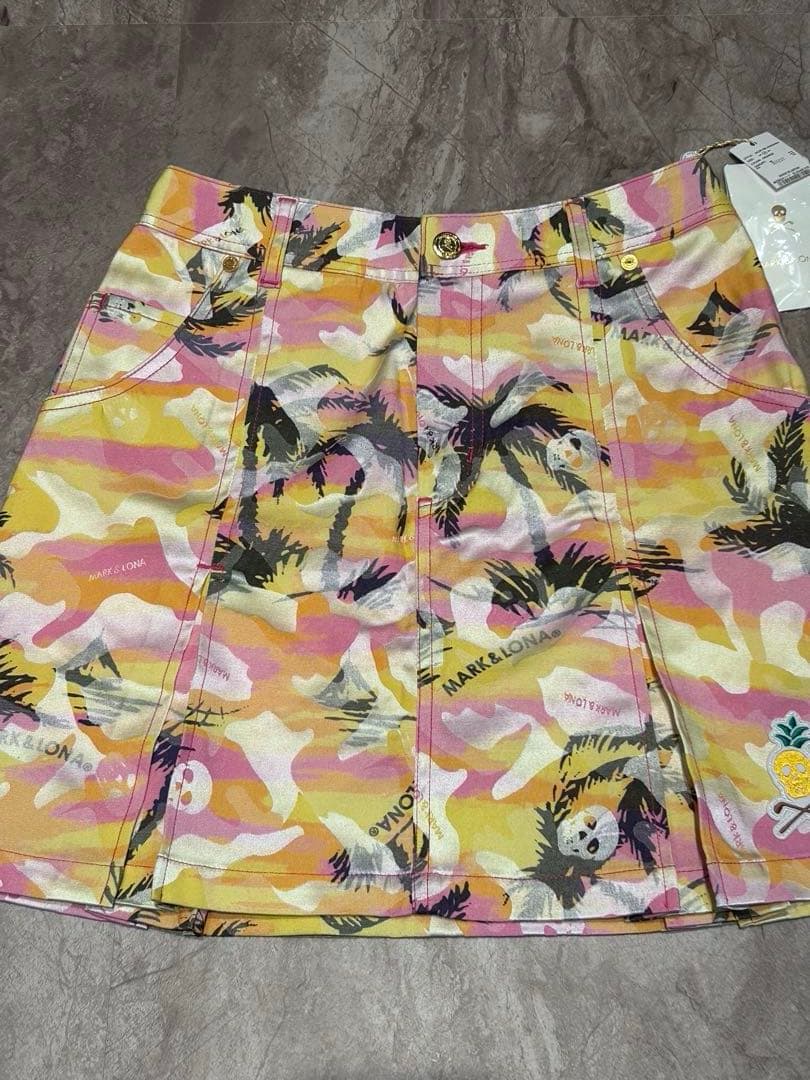 新品未使用品 マークアンドロナ ハワイ限定 インナー付きスカート