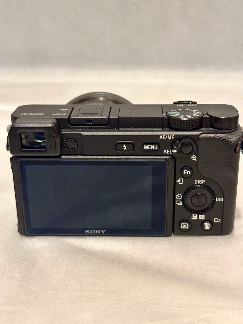 SONY α6400 ミラーレス一眼カメラ【Tamronレンズ付き！】