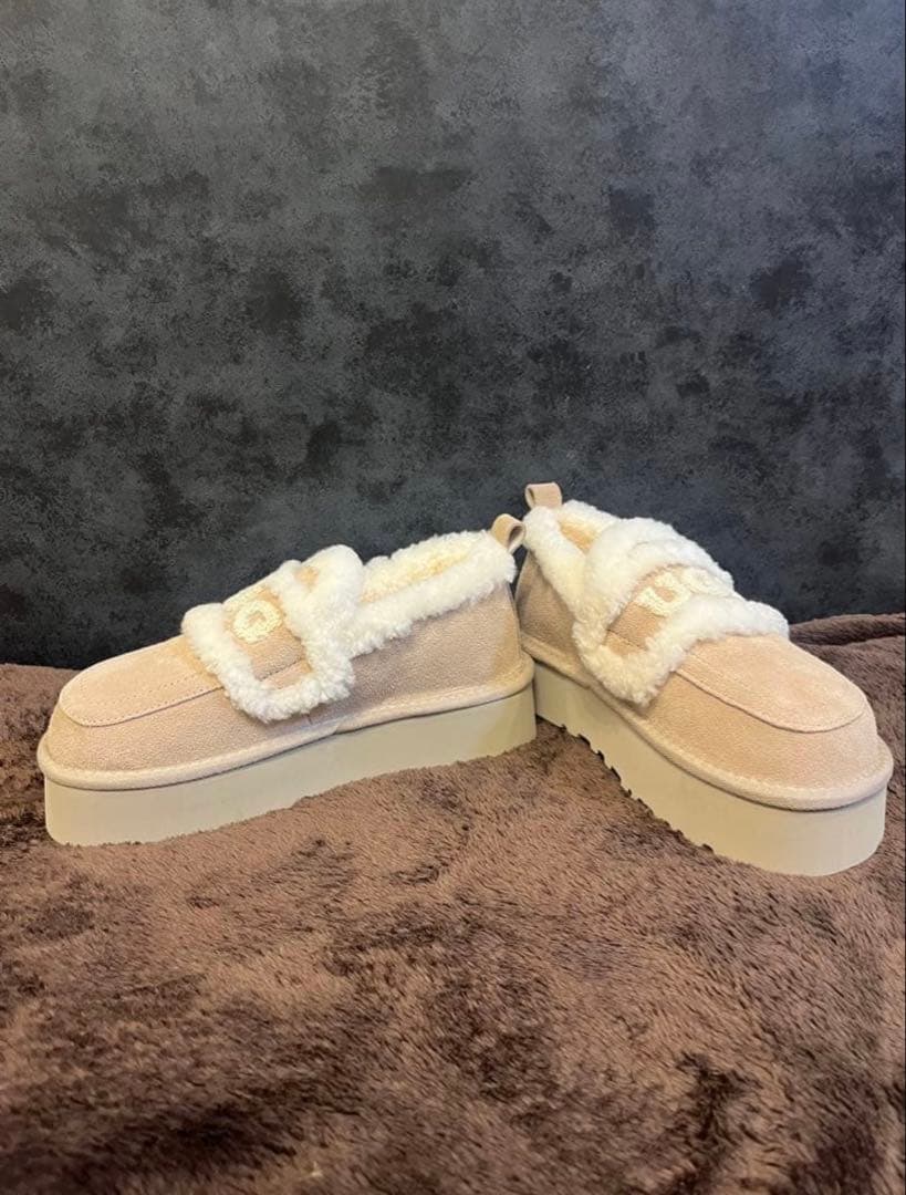 UGG アグ　ベージュ 厚底24cm
