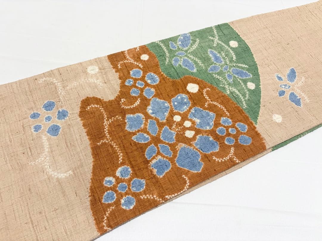 B5 蝶に花模様 絞り 薄茶色系 紬 正絹 太鼓柄 開き名古屋帯 シャレ帯