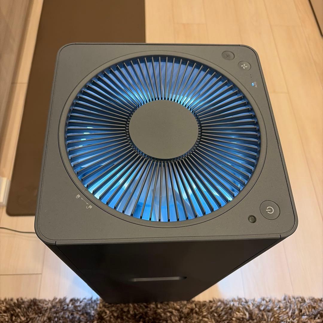 【美品】バルミューダ The Pure A01A-GR ダークグレー 空気清浄機