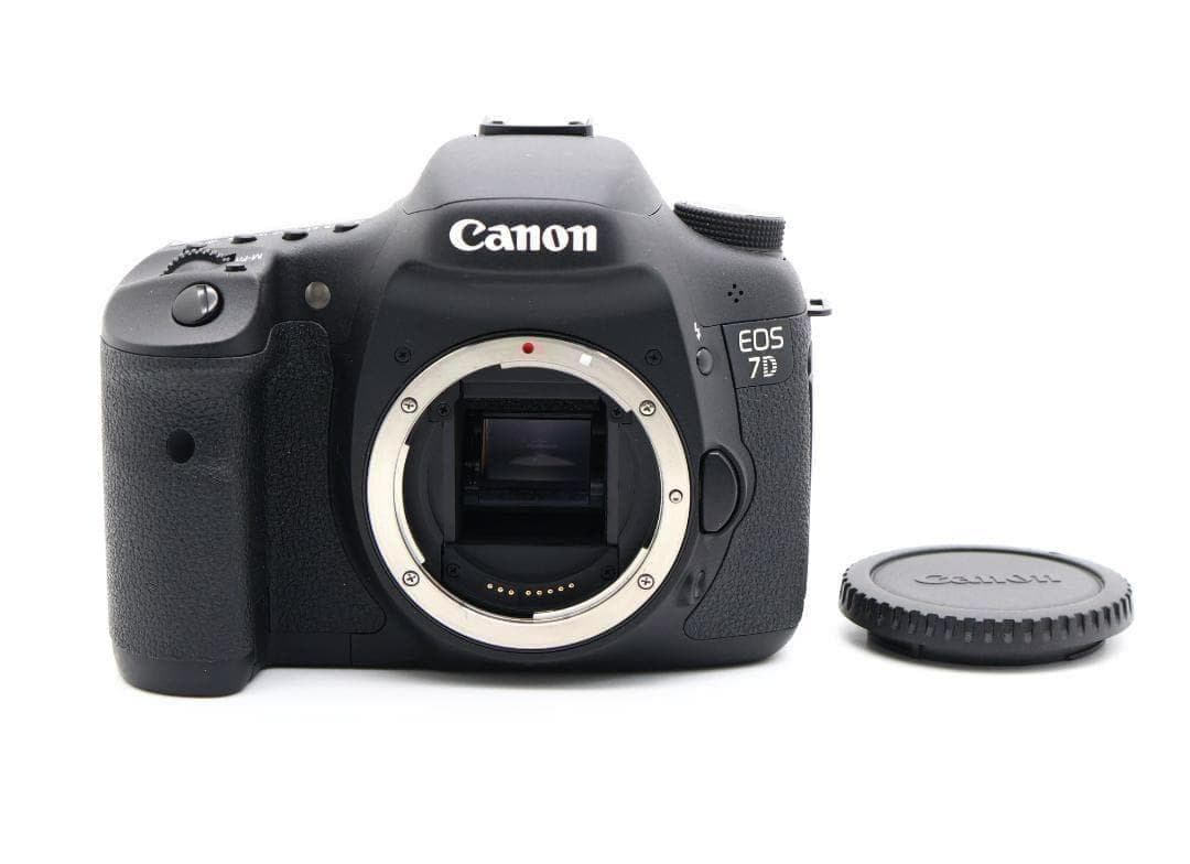 ■完動品 Canon EOS 7D デジタル一眼レフカメラ ショット数1440