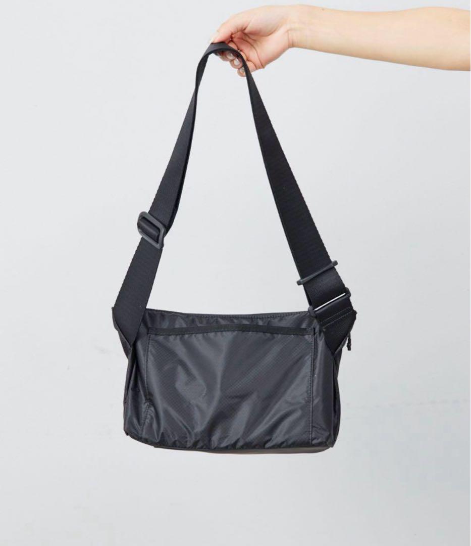 ear PAPILLONNER フォックス　プリント　ショルダーバッグ