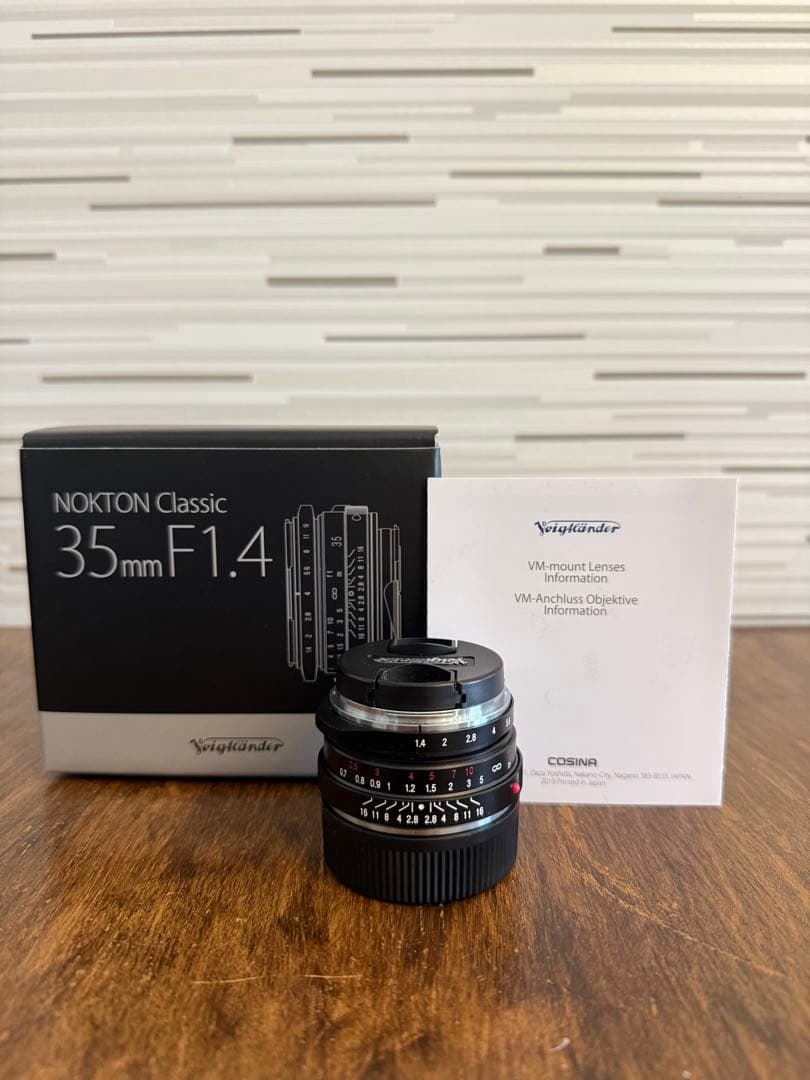 Voigtländer NOKTON Classic 35mm F1.4