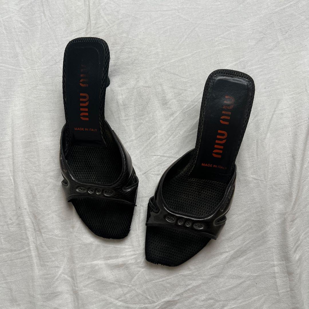 靴 Archive miu miu mesh patent mules black