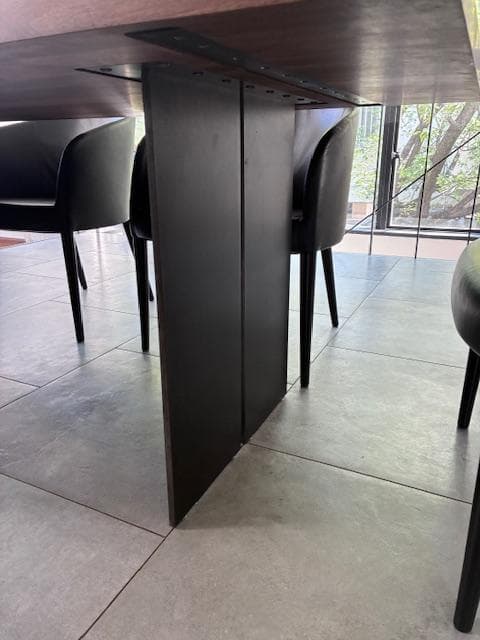 erba（エルバ イタリア）エモジオーネ ダイニングチェア 大塚家具