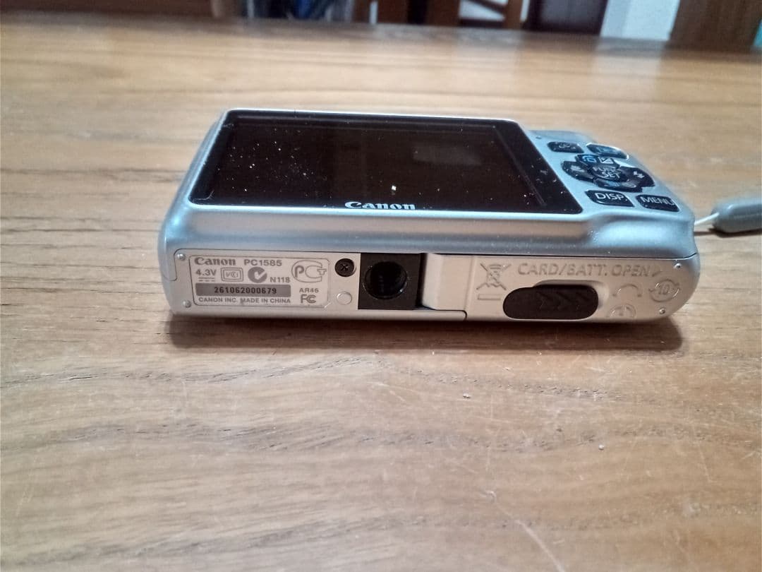 【動作確認済・美品】Canon PowerShot A2200 シルバー 箱付き