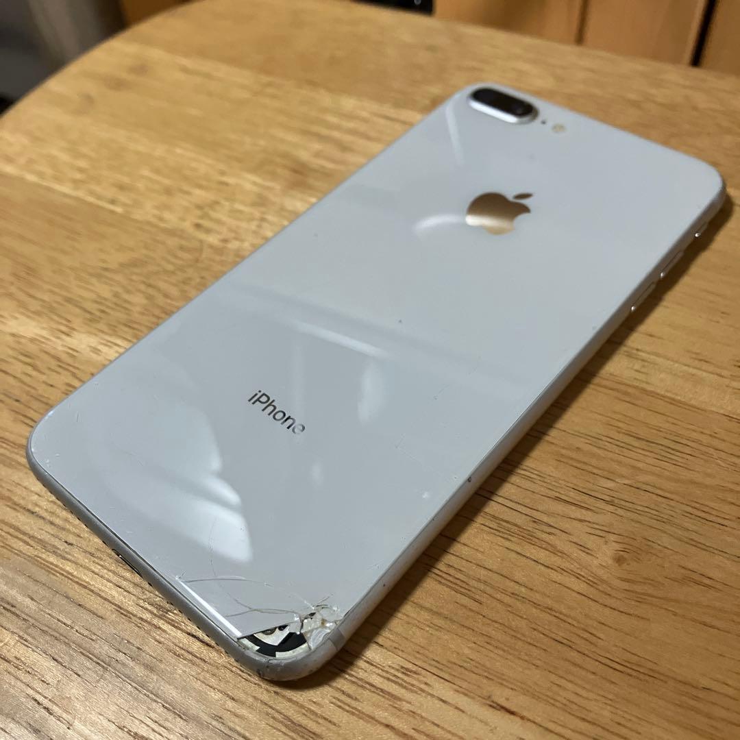 iPhone8 Plus 64GB SIMフリー