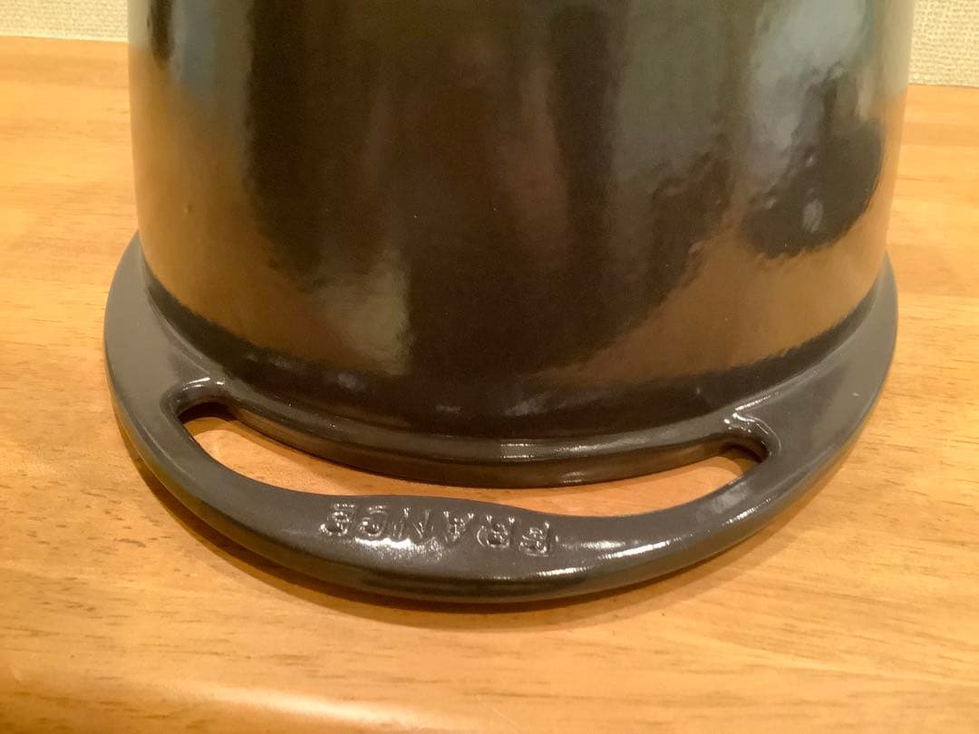 ルクルーゼ センセーションシリーズ 鋳鉄鍋 オーバルココット　27cm ショコラ