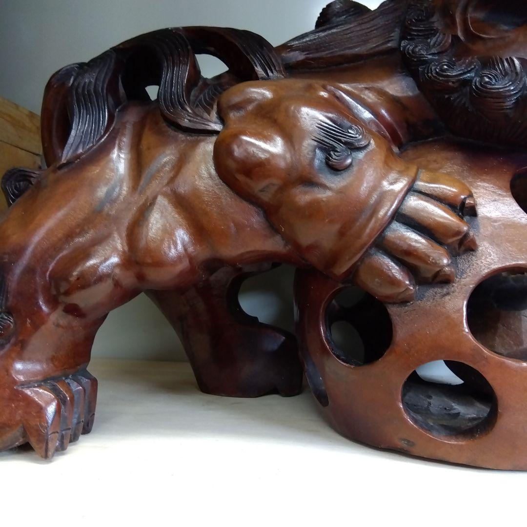 木製玉乗り獅子彫刻 　左玉乗り　②　厄除け